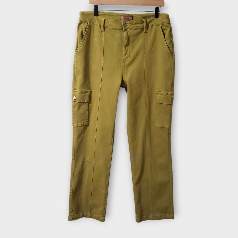 Judy Blue Garment Dyed High Rise Cargo Jeans Chartreuse Green JB88842 Size 15/32
